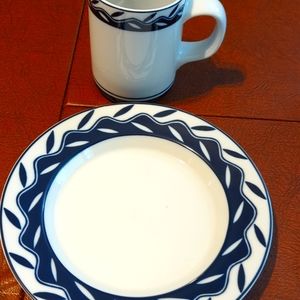 (4) Dansk Concerto Allegro Blue stoneware accent salad plates & matching mugs